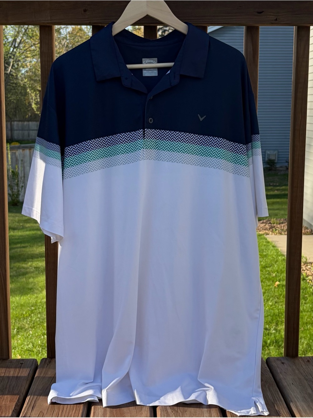 Callaway Men’s Navy and White Gold Polo
